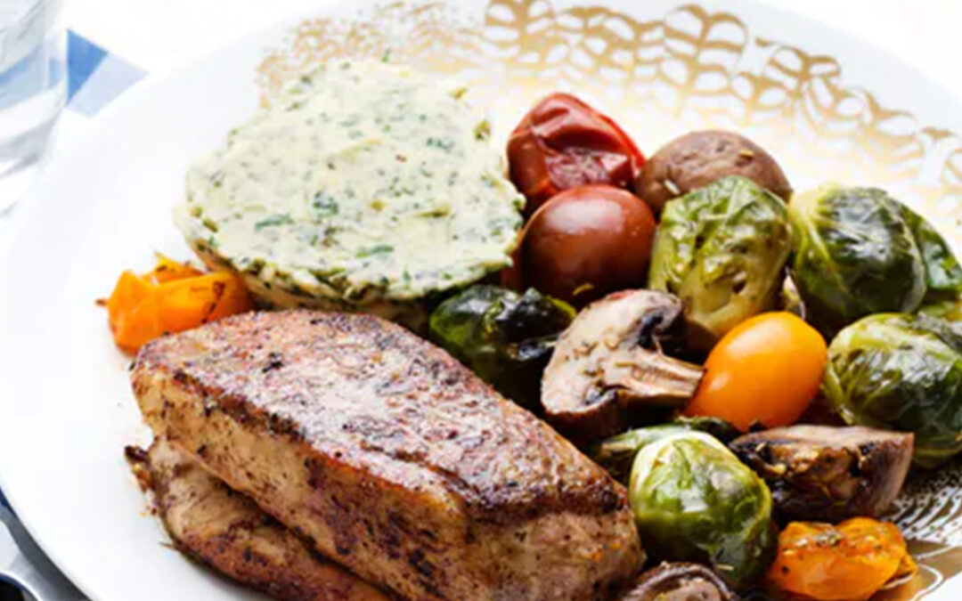 Keto chicken with roasted vegetables tricolor