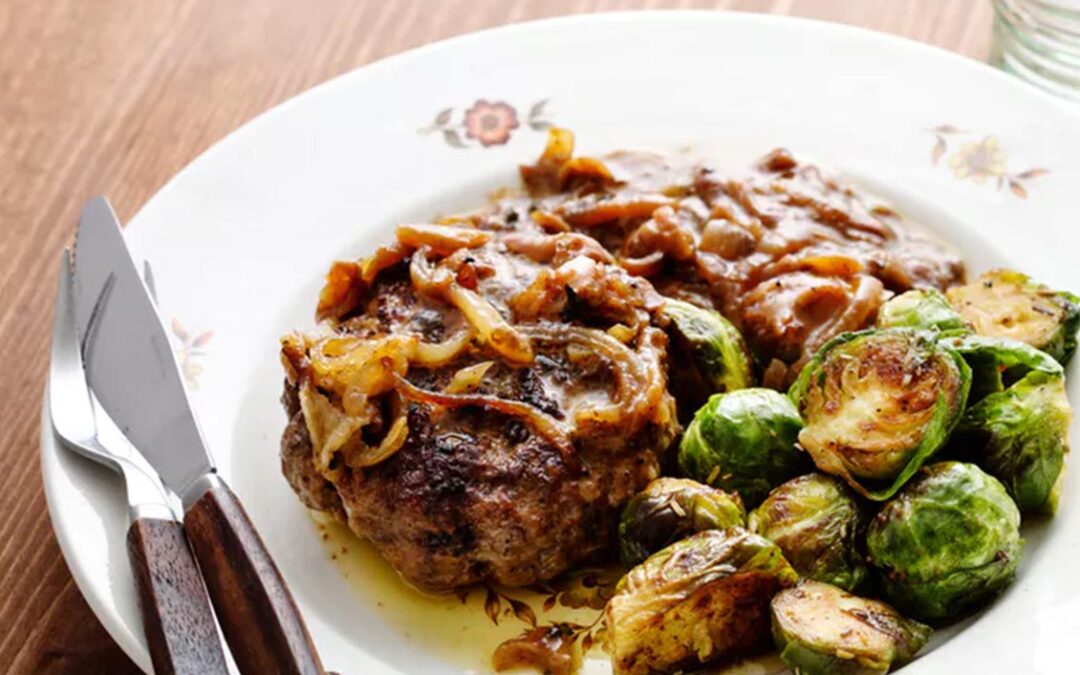 Hamburger patties with onions & brussels sprouts