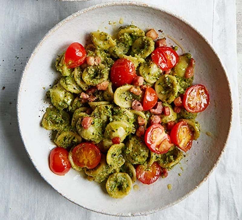 Broccoli-pesto-&-pancetta-pasta-recipe–BBC-Good-Food-1