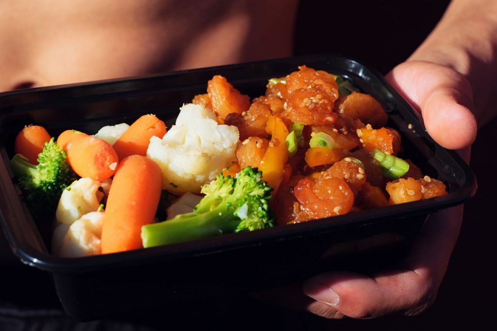 Top 10 Tips for Eating Healthy and Getting Lean This Summer