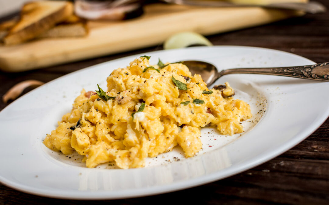 Scrambled Eggs (Low Carb and Low Fat )