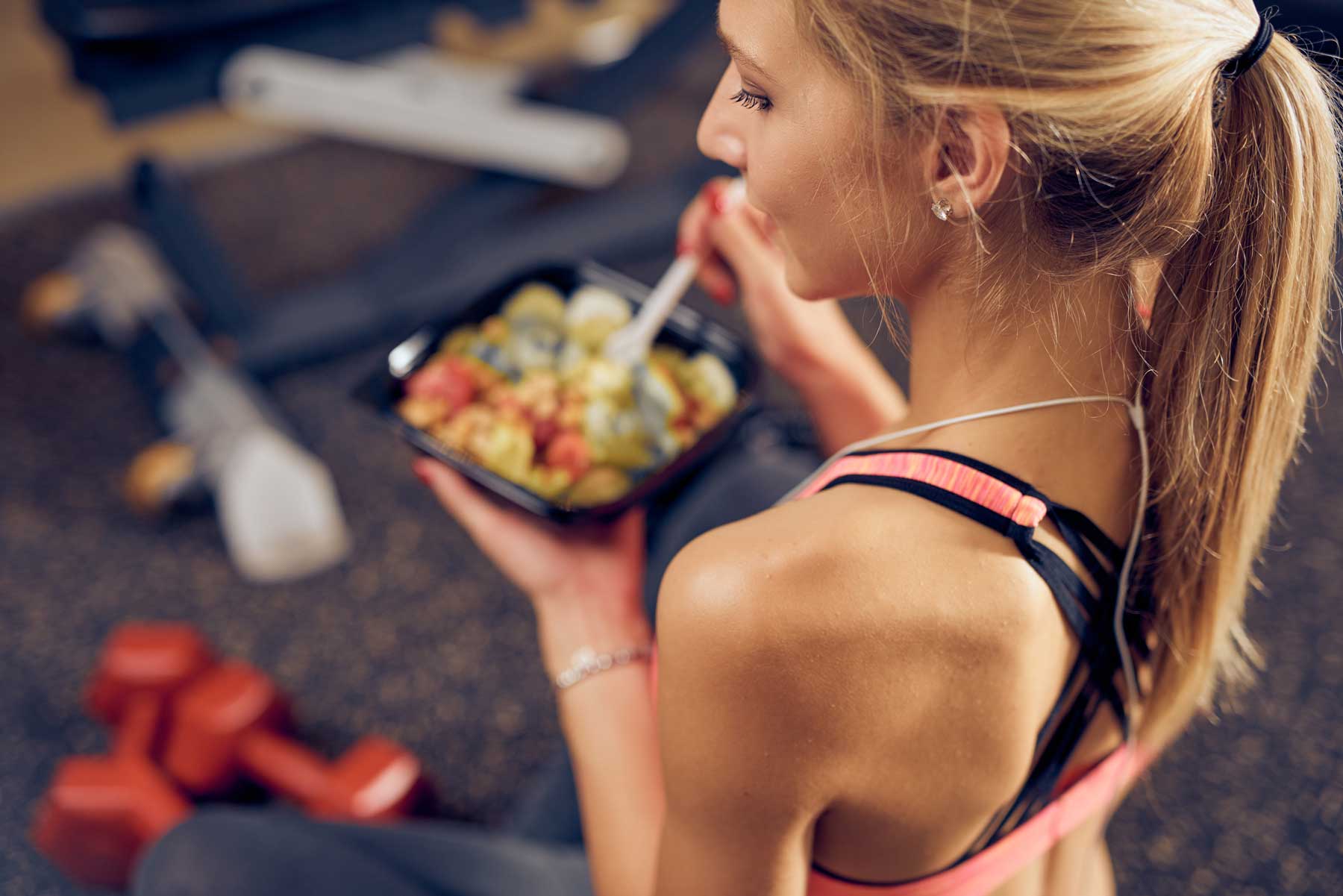 14 Hidden Signs You’re Not Eating Enough (And how we can help you fix it!)